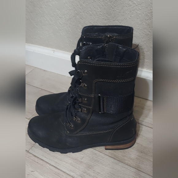 Sorel Emelie Conquest Boots Black Leather Moto Waterproof Shoes Women's Size 7.5 - Picture 2 of 7